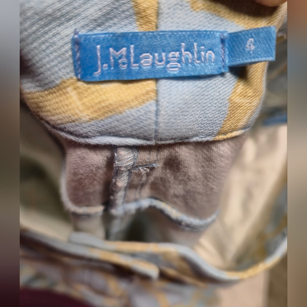 J. McLaughlin‎ Light Blue and Yellow Geometric Straight Leg Jeans - Picture 8 of 9